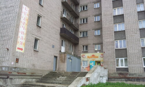 Особенности общежития Общежитие № 1 ЧГУ в Череповце, улица М. Горького ...