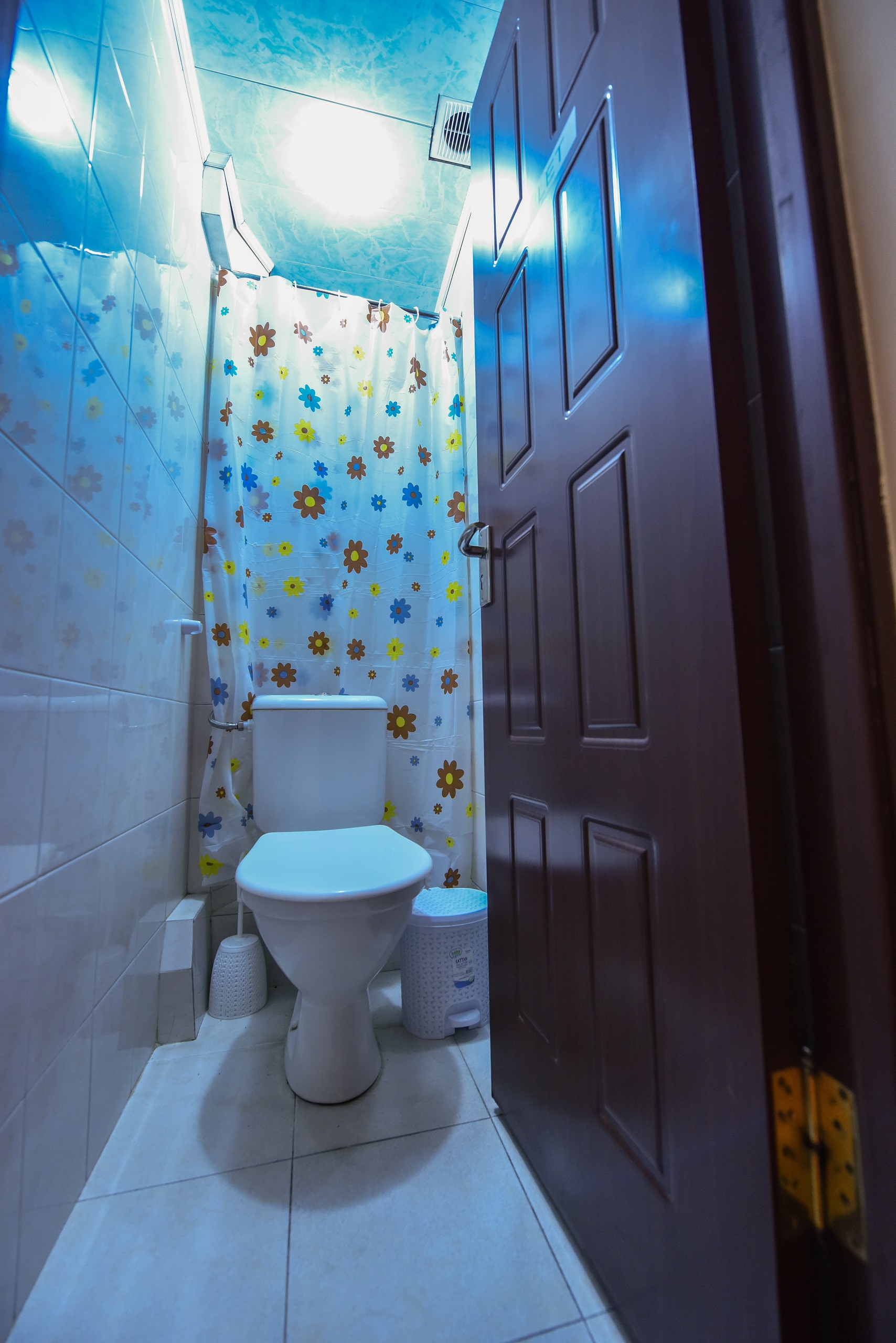 Фото Friendship Hostel & Tours