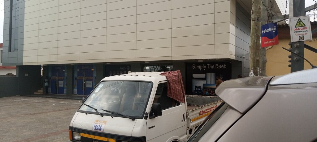 Household appliances store Hisense, Accra, photo