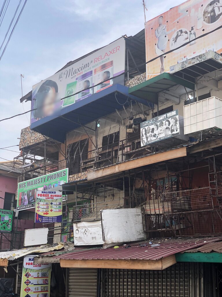 Money transfers Haliseko, Accra, photo