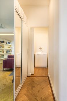 Фото City Life – RentClass Poliuto