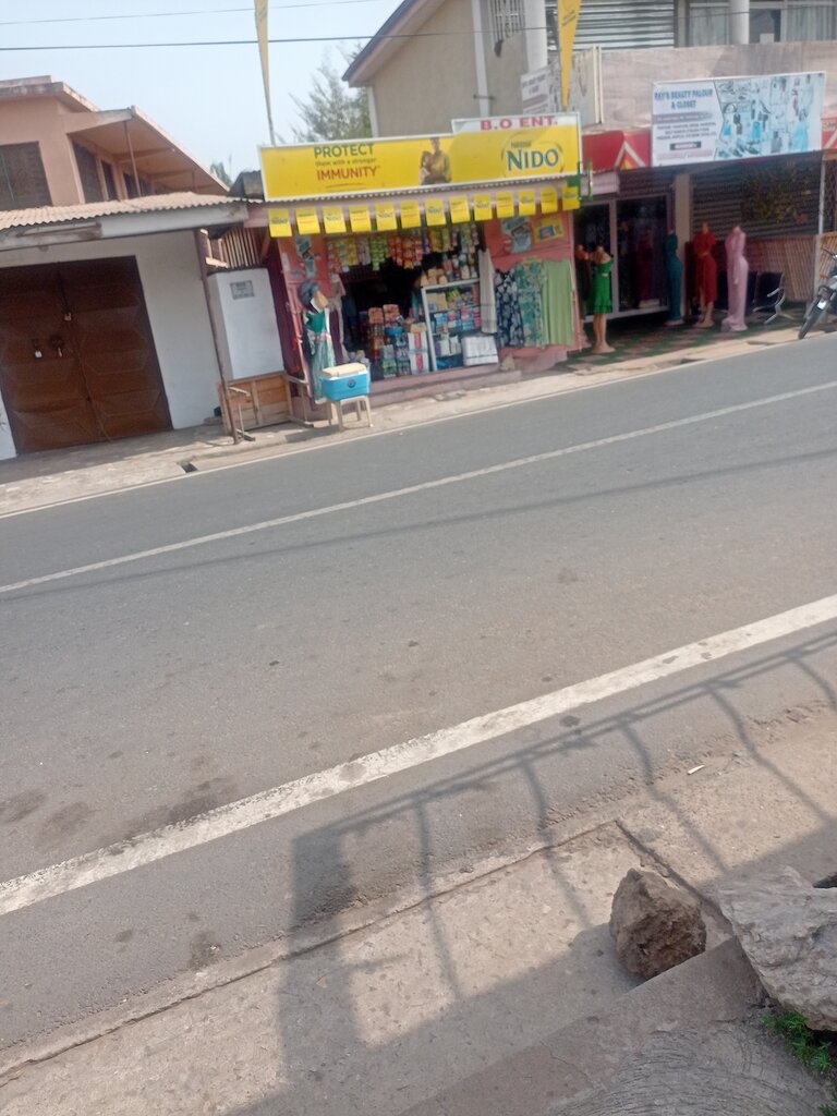 Grocery Bo ent, Accra, photo