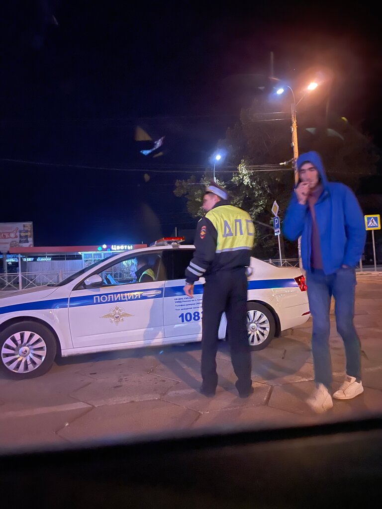 مدير الطوارئ Avariynyy Komissar ، سيمفيروبول، صورة