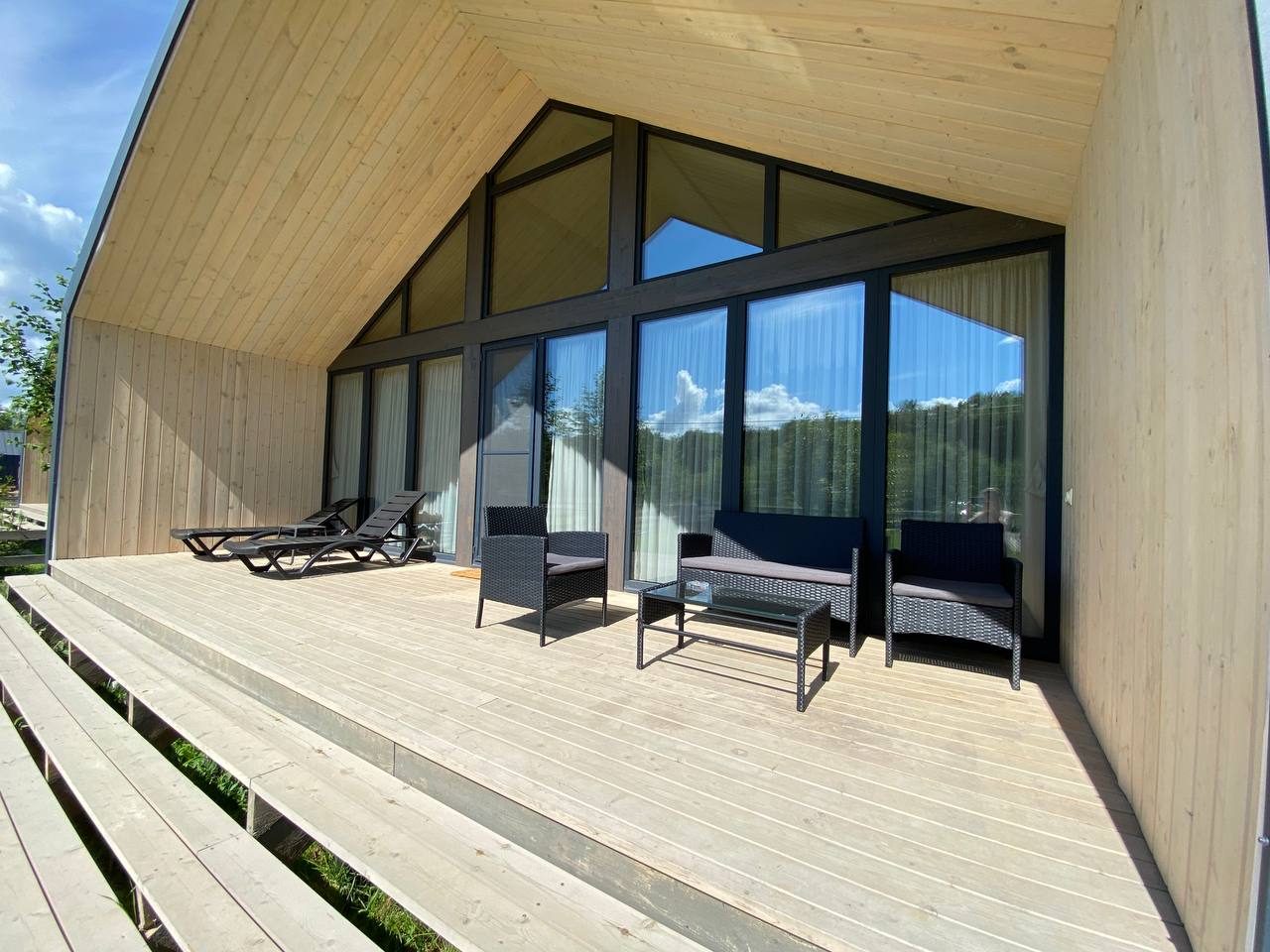 Фото БарнХаус Вилэдж