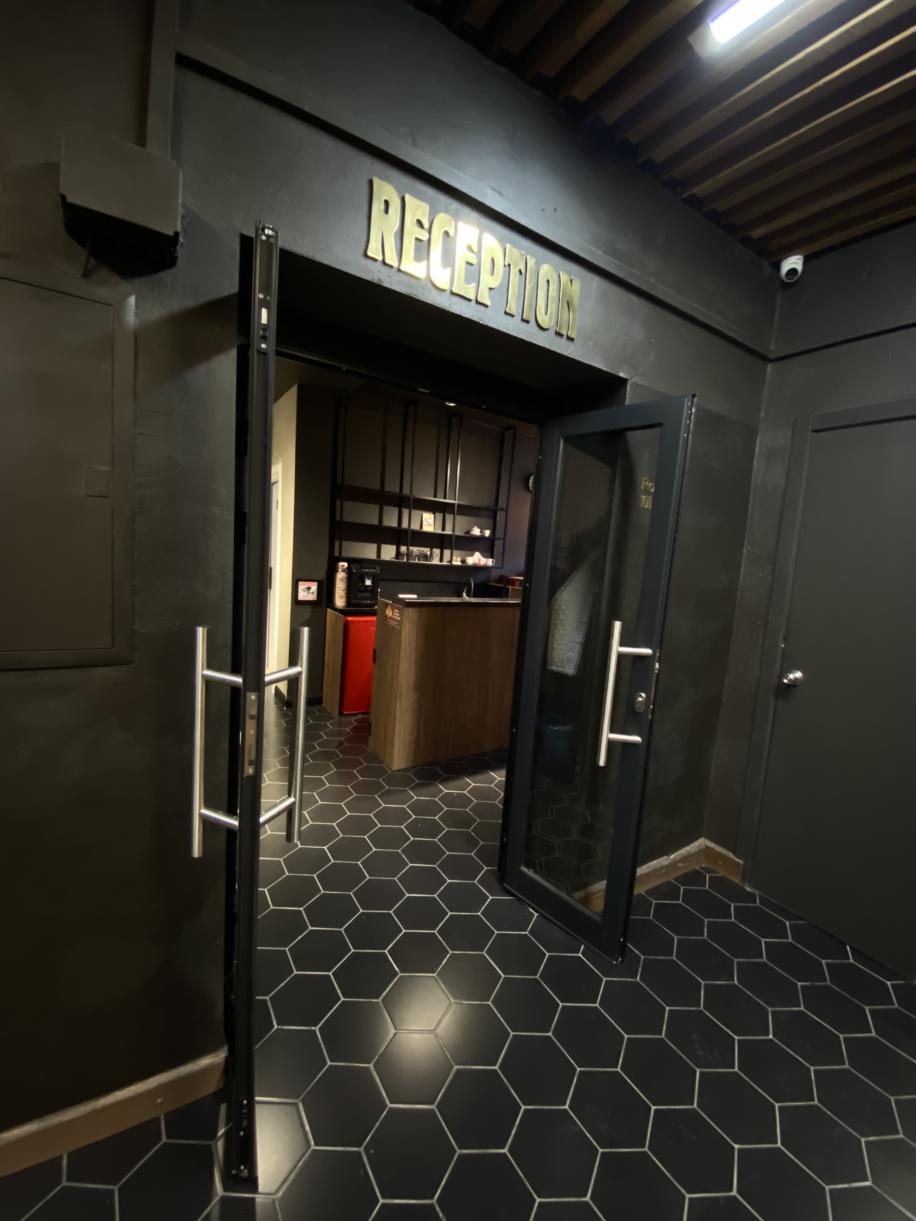 Фото отеля 2