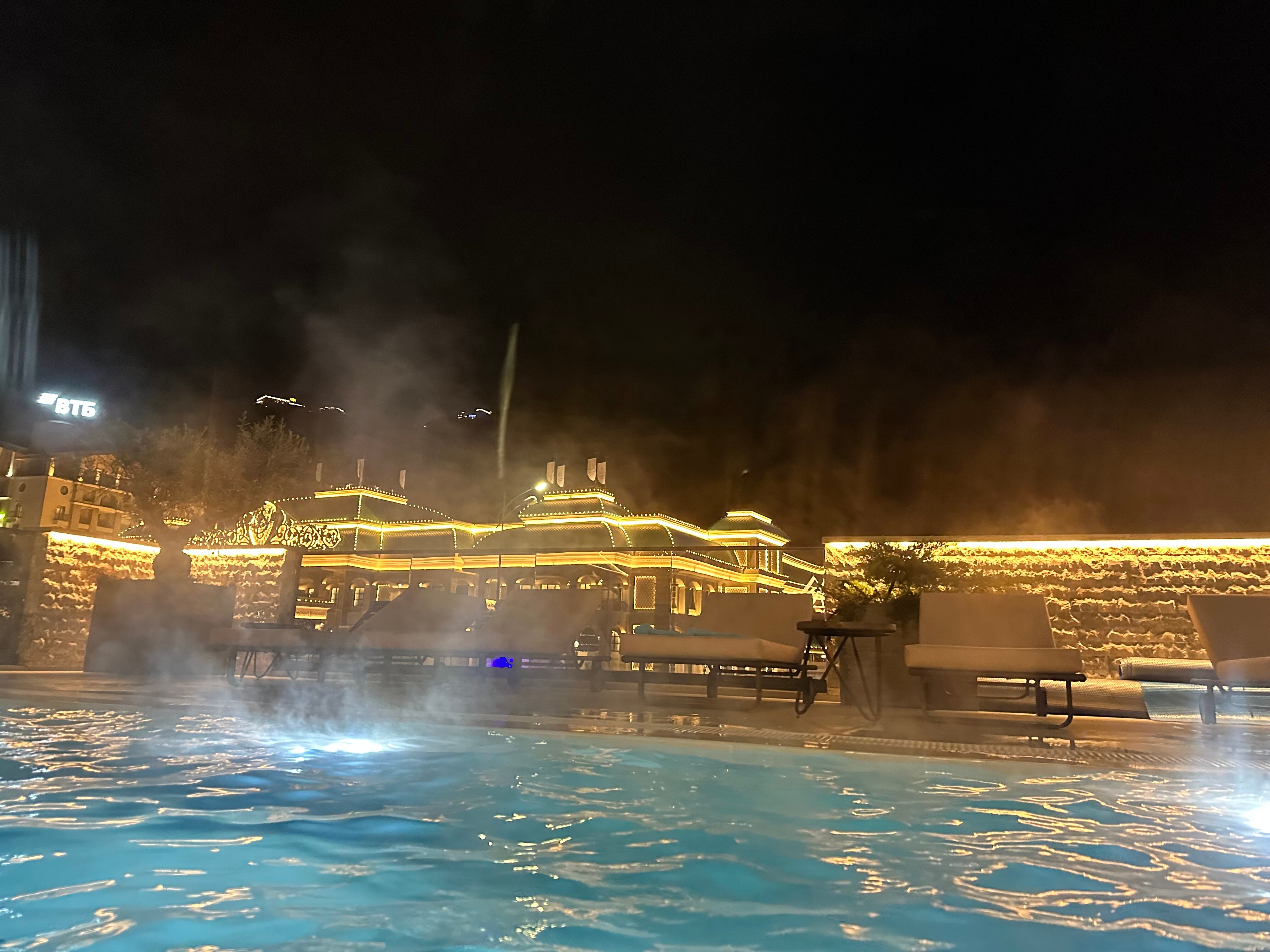 Фото Country Hills Resort