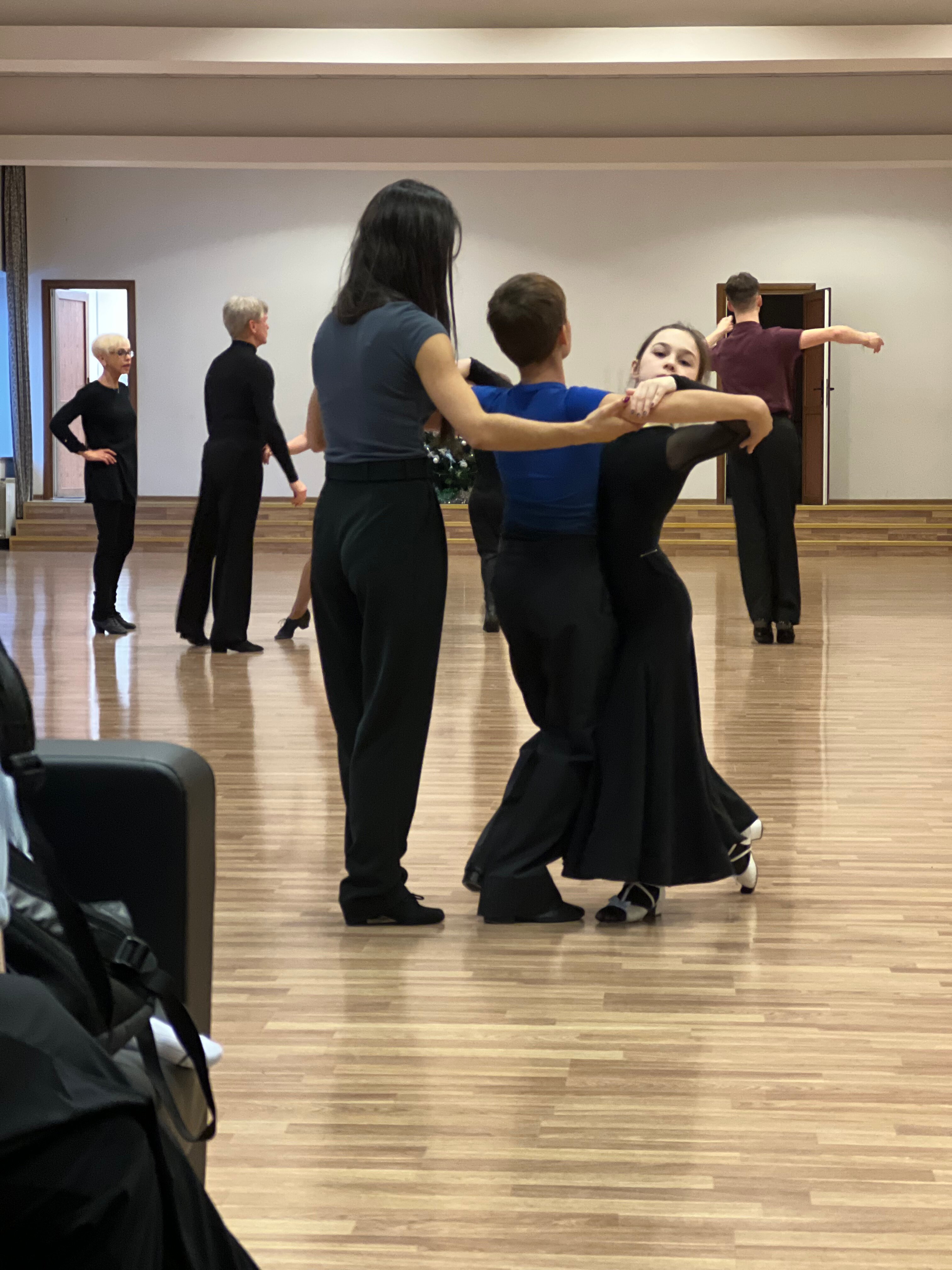 Танцландия школа танцев Хорошёвское ш 16 стр 3 Москва  