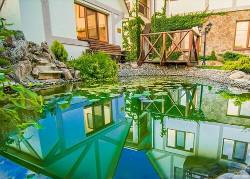 Гостиница Альпийская долина в Крыму