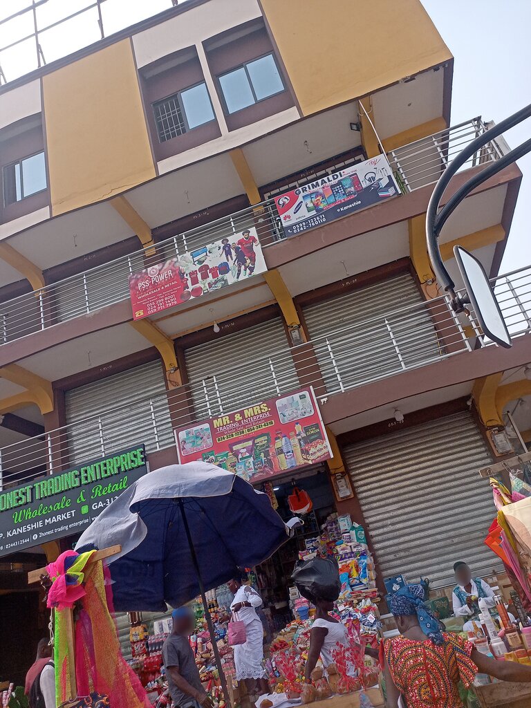 Items for mobile phones Grimaldi, Accra, photo