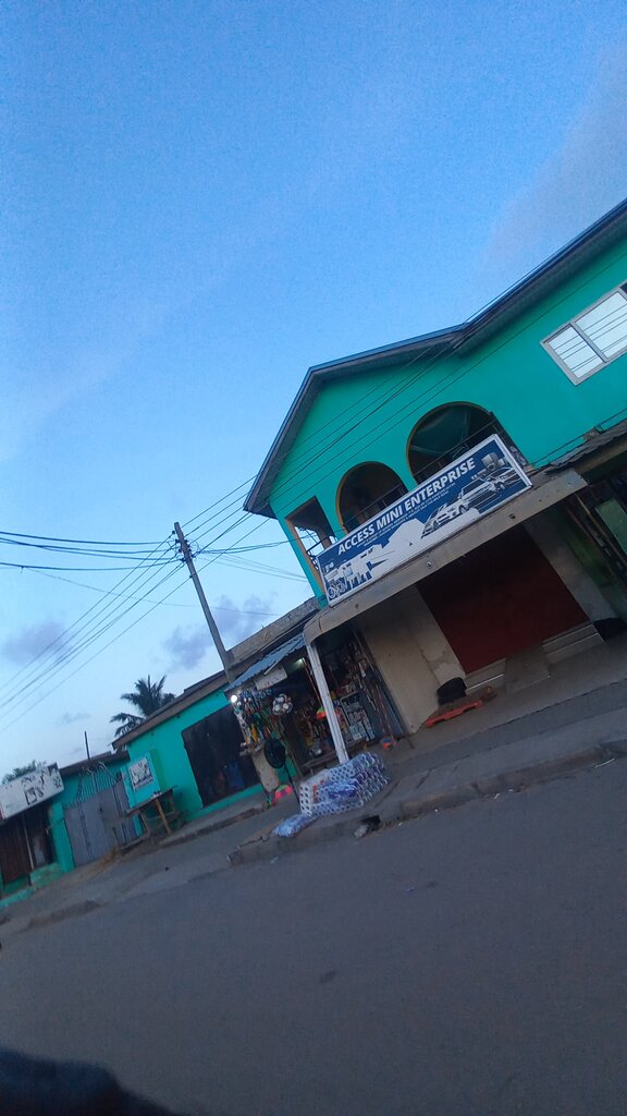 Car dealership Access Mini Enterprise, Accra, photo