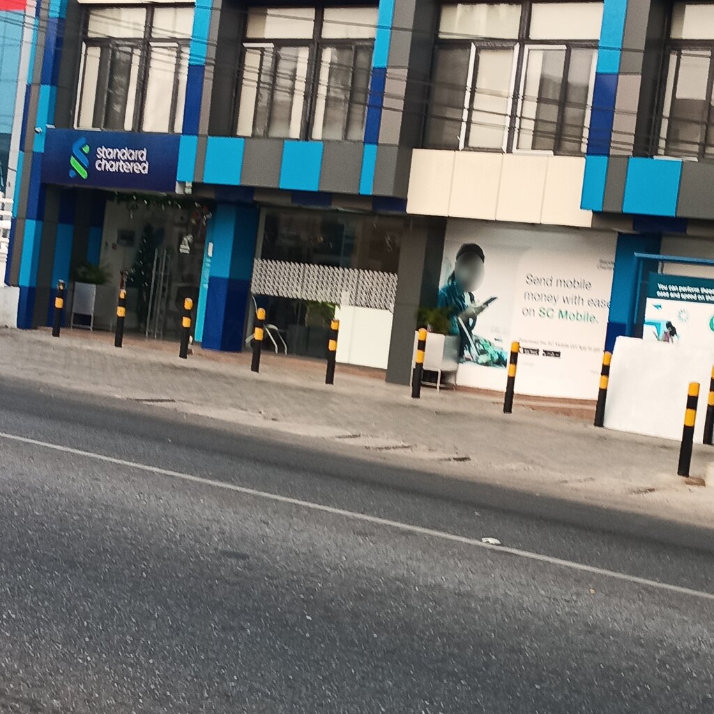 ATM Standard Chartered Express Banking, Accra, photo