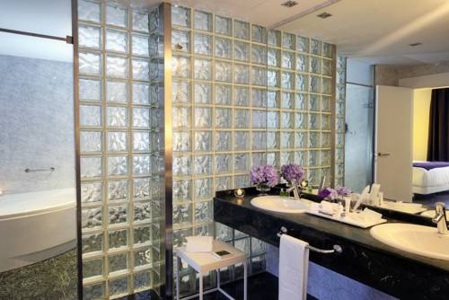 Фото Nh Collection Villa de Bilbao