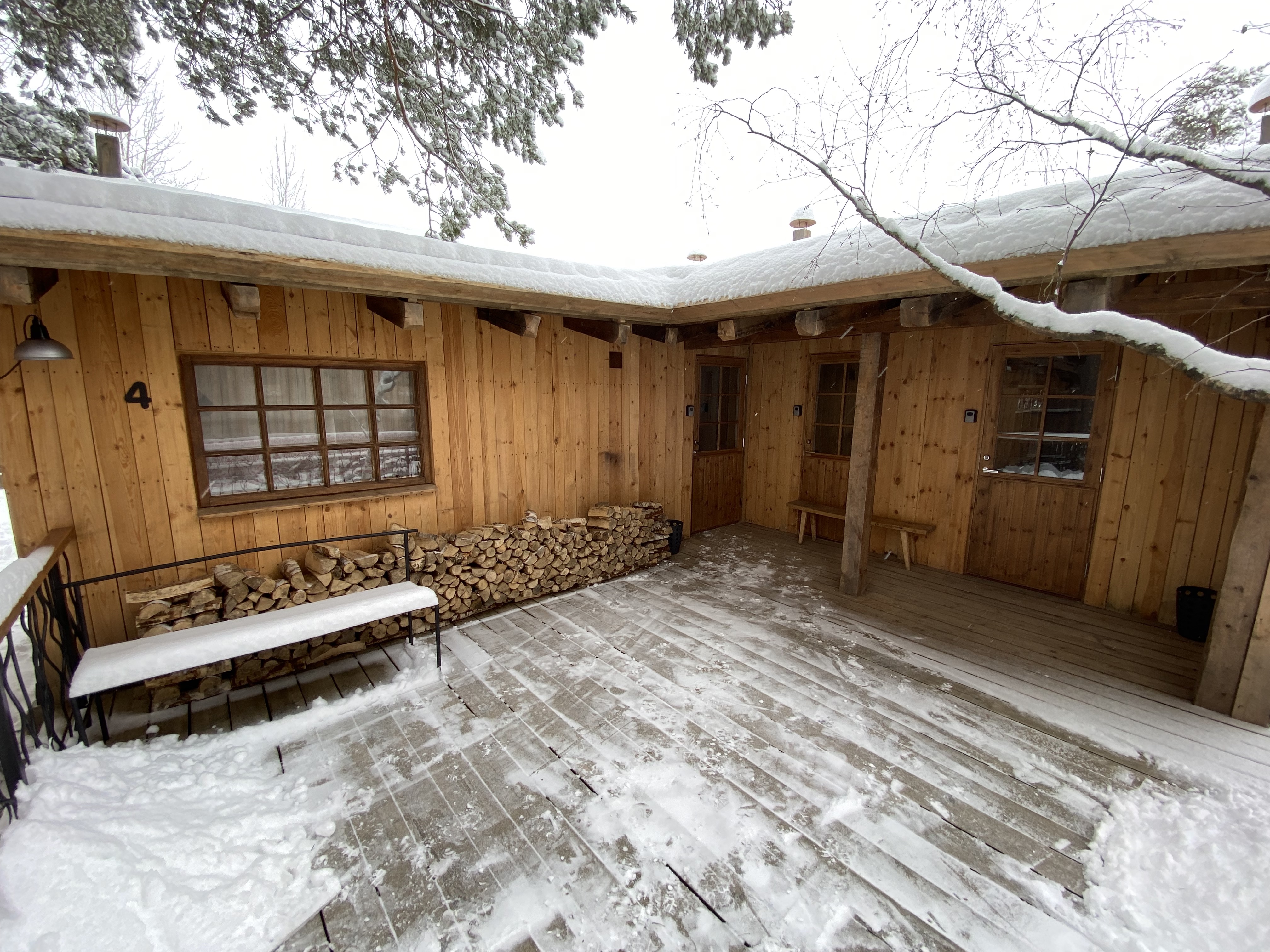 Фото Удивительное рядом