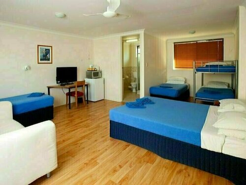 Гостиница Sundale Motel в Хеленсвейле