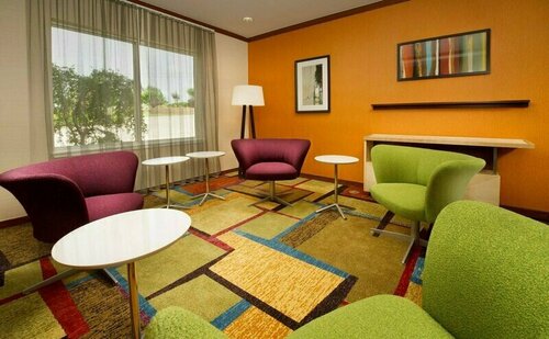 Гостиница Fairfield Inn & Suites by Marriott Waco North в Лейси-Лейквью