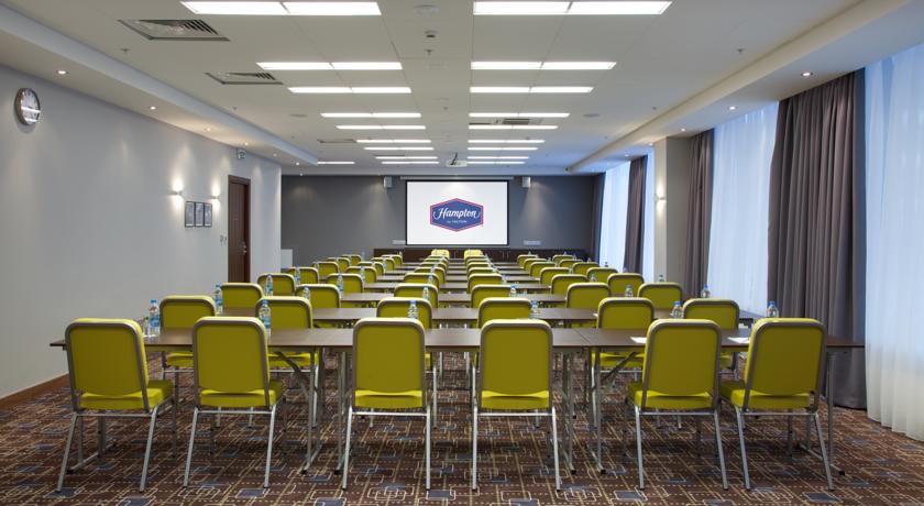 Фото Хэмптон бай Хилтон Москва Строгино