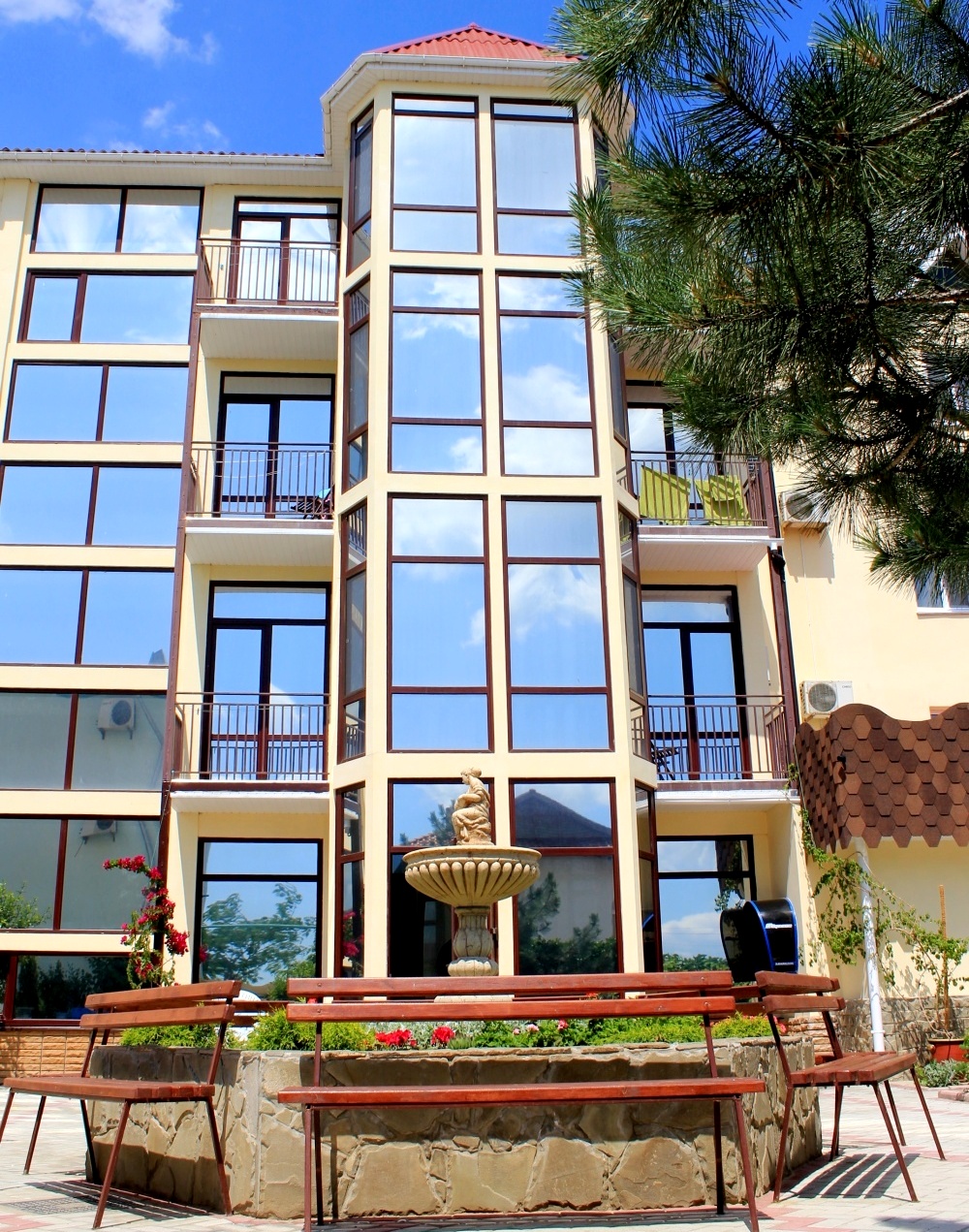 Фото Отель-курорт Бригантина