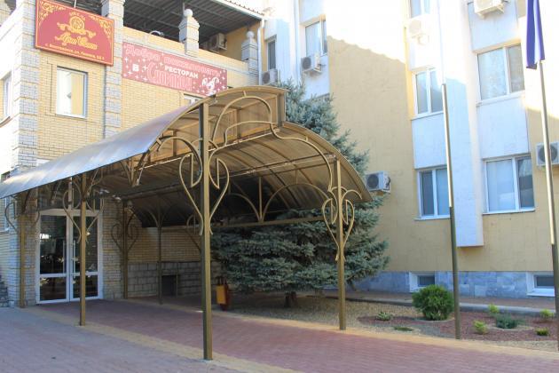 Фото отеля 2