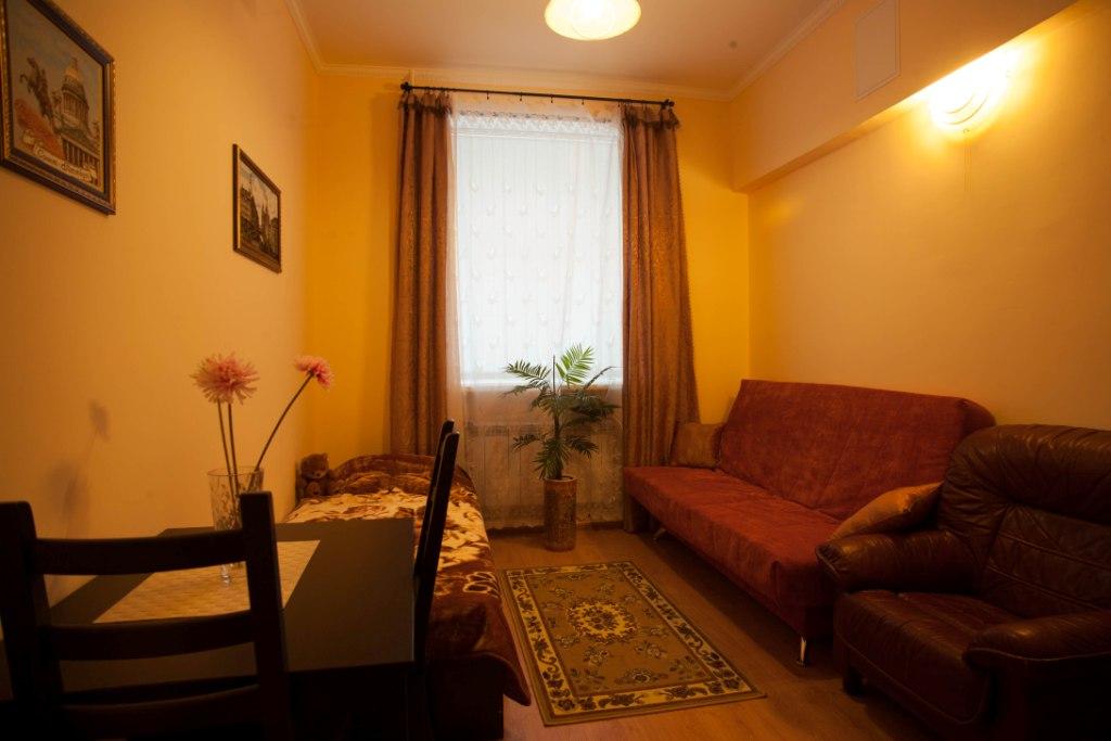 Фото Мини-отель Тучков 3