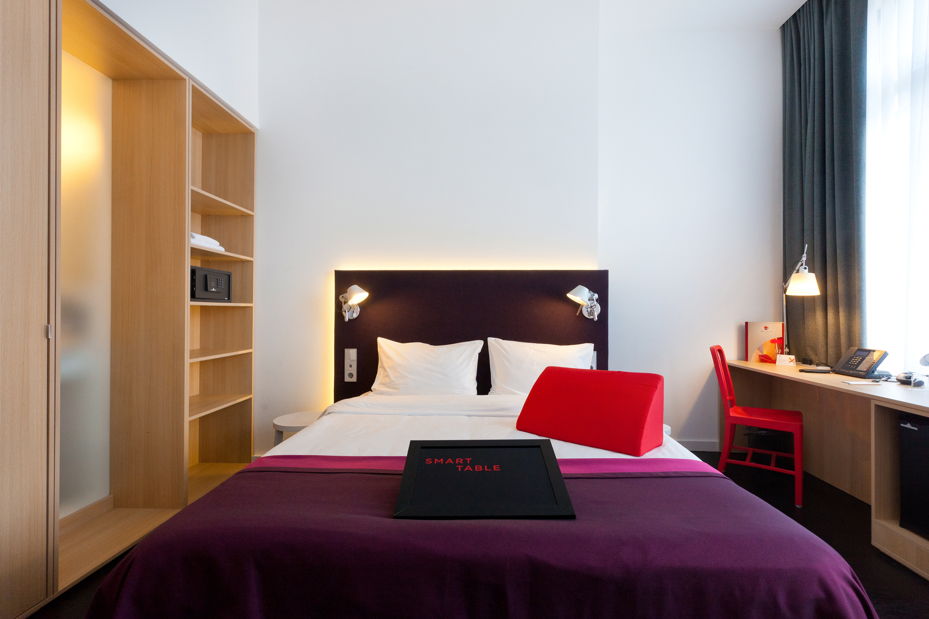 Фото Azimut Сити Отель Тульская Москва