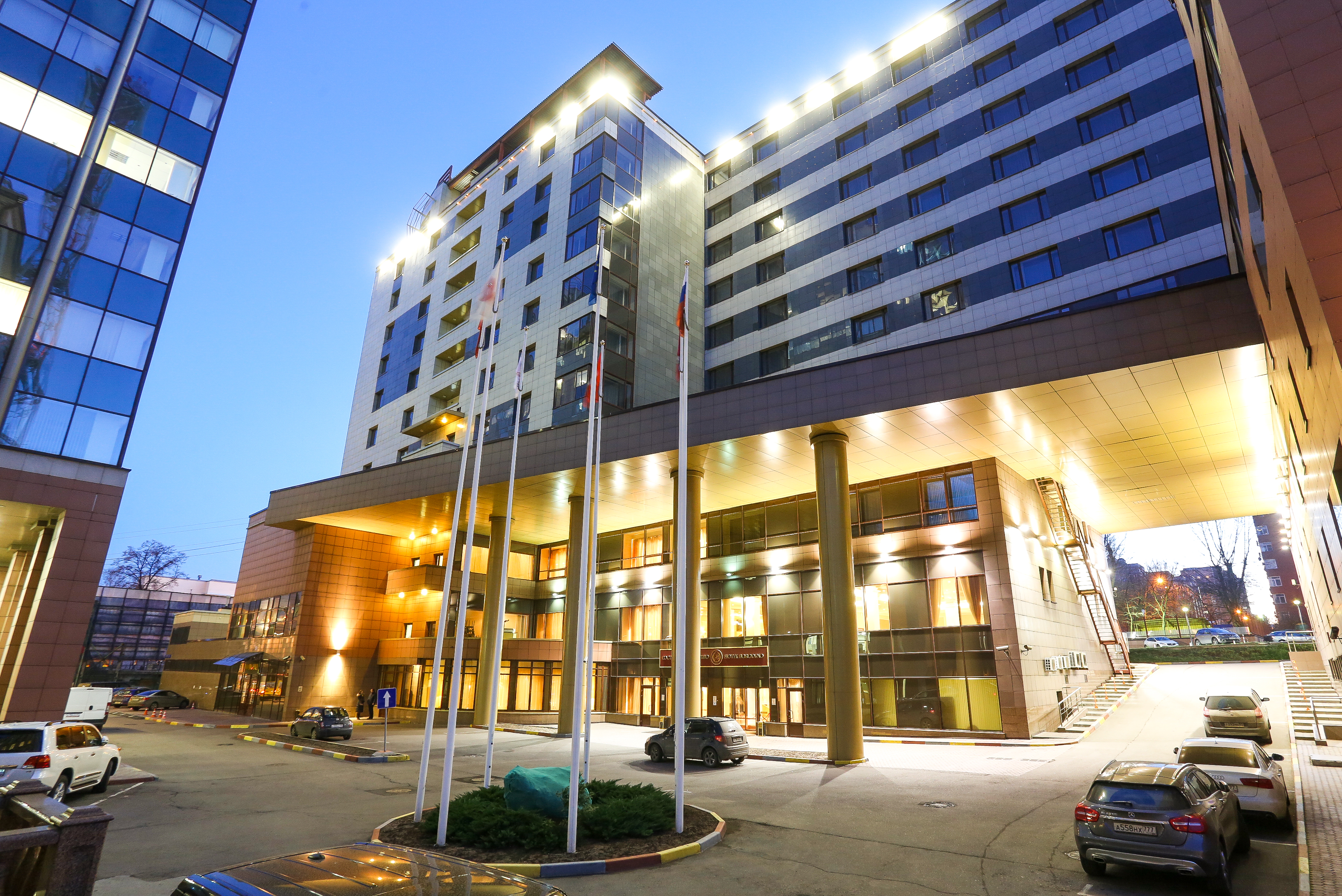 Фото отеля 1