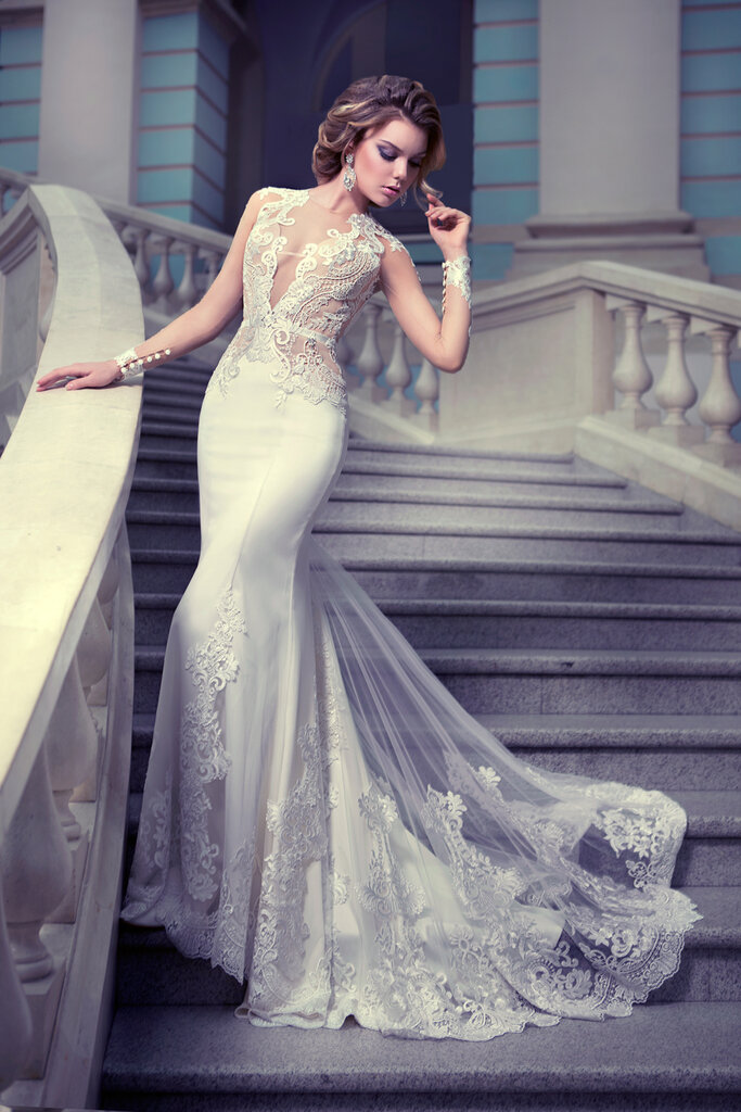 Белый свадебный костюм для невесты с юбкой - MrPen.ru