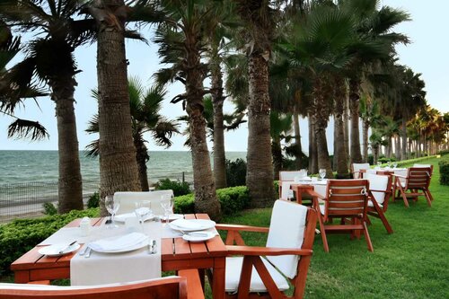 Гостиница Mersin HiltonSA в Мерсине
