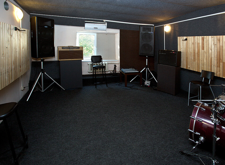 Санкт петербург студия