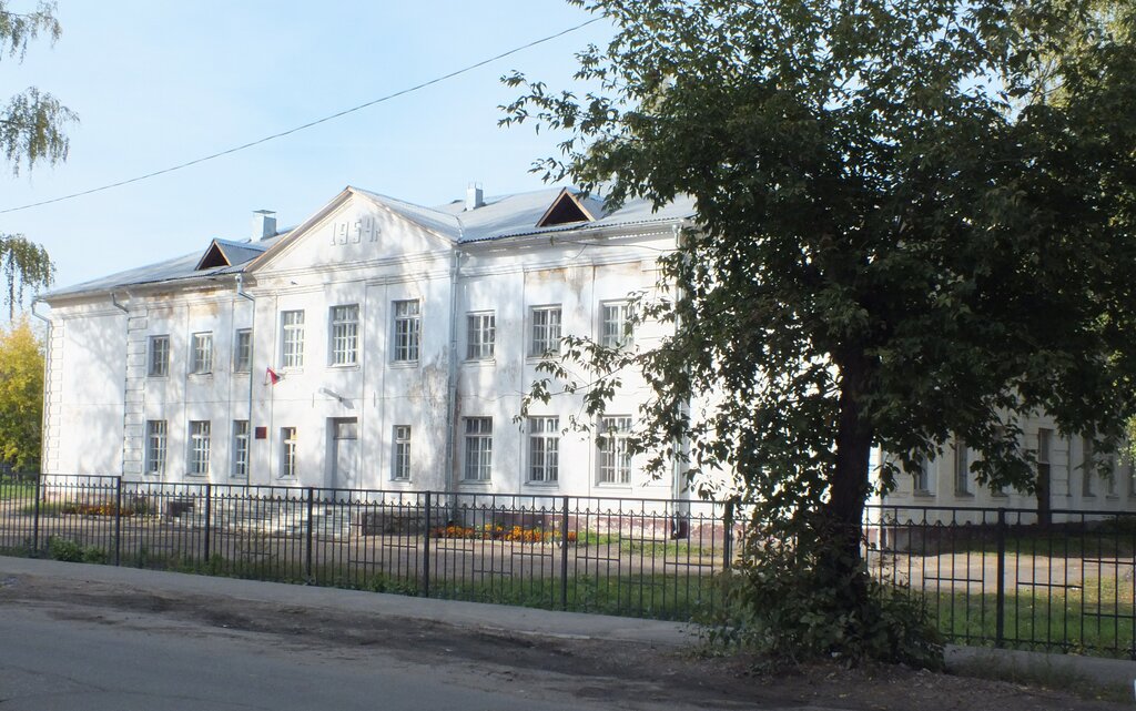 Общеобразовательная школа Средняя школа № 1, Кимры, фото