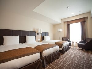 отель DoubleTree by Hilton Hotel Naha