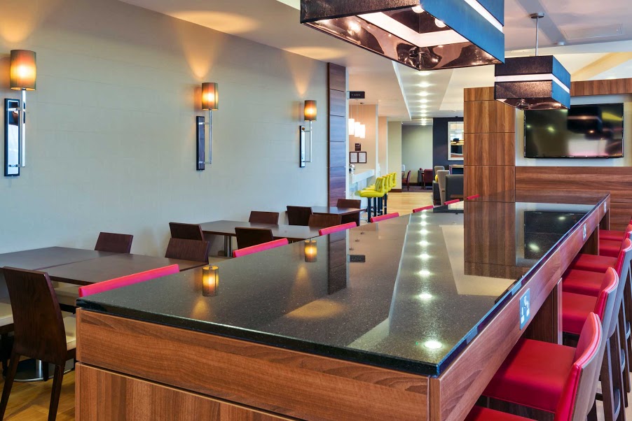 Фото Hampton by Hilton London Luton Airport