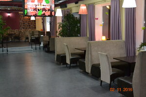 Restoran Akademiya Steyka (вулиця Шолуденка, 17), restaurant