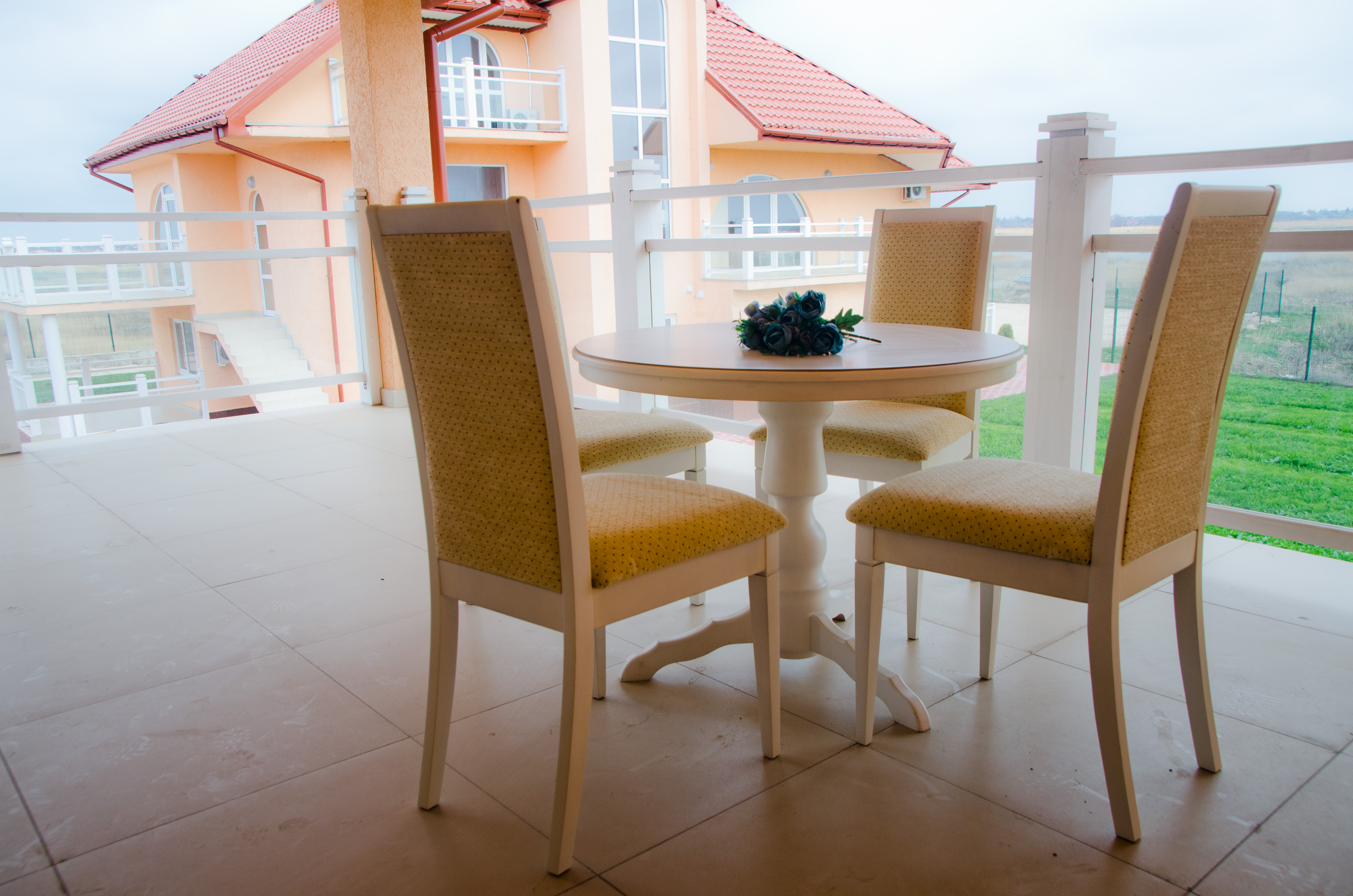 Фото Оптимист