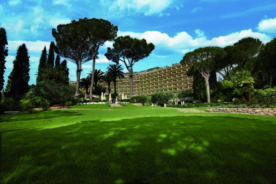 Фото Rome Cavalieri, A Waldorf Astoria Hotel