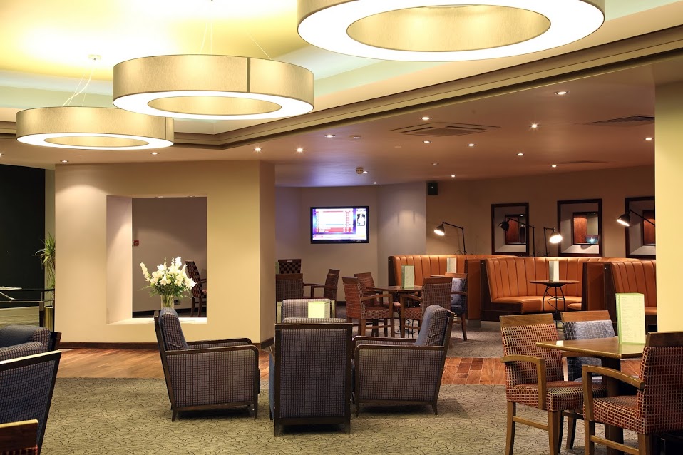 Фото DoubleTree by Hilton Bristol City Centre