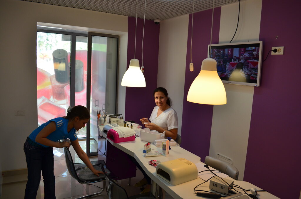 Nail salon Krealayn nogtevaya studiya Nou Uchebno-proizvodstvenny tsentr Krealayn, Kurgan, photo