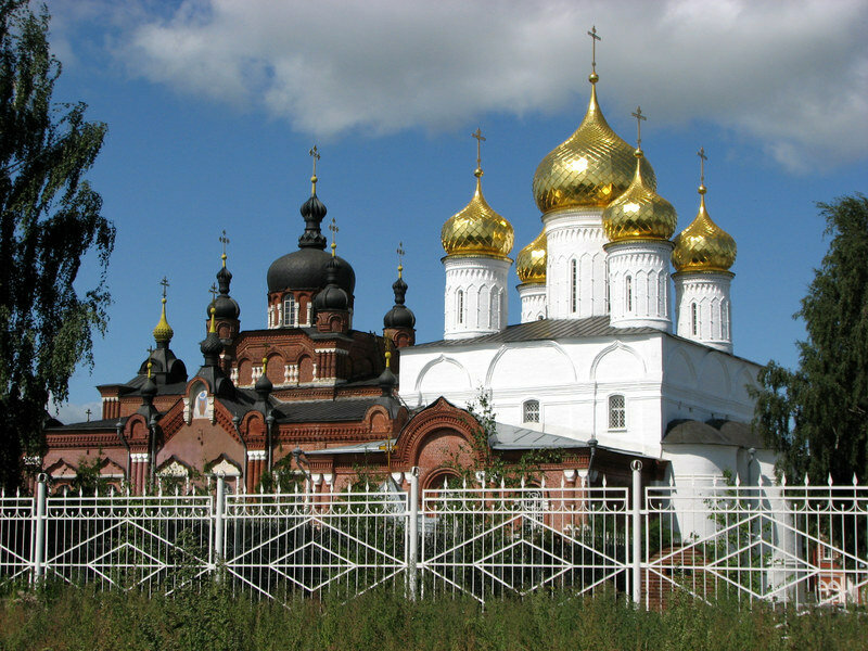 Кострома храмы и монастырь фото Богоявленско-Анастасиин женский монастырь, православный храм, ул. Симановского, 