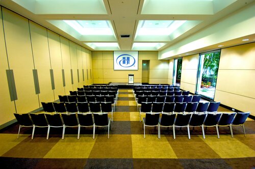 Внешний вид отеля Hilton Cairns в Кэрнсе, фото 4