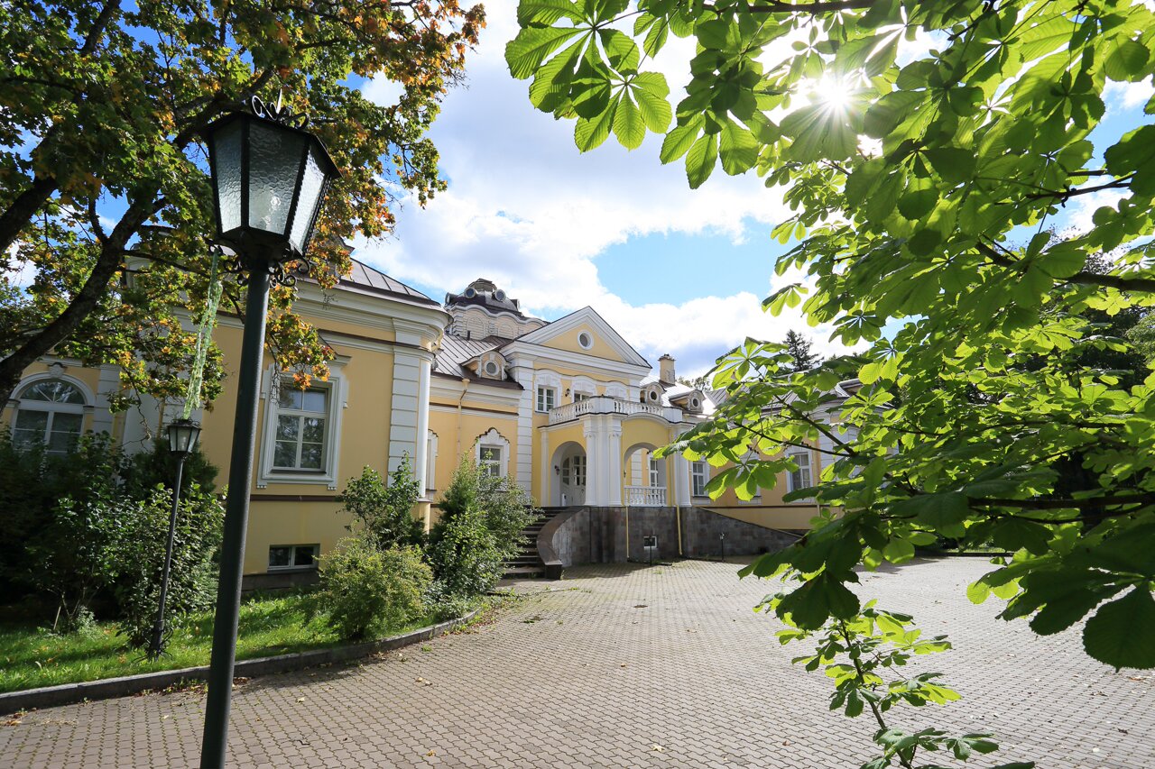 Фото Дворец Елизаветино