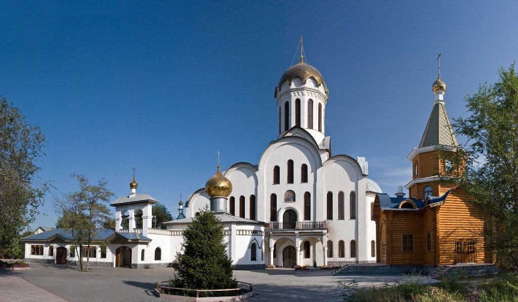 Храм христа спасителя просп райымбека 493 фото