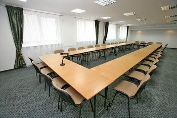 Внешний вид отеля Универсал в Светлогорске, фото 3