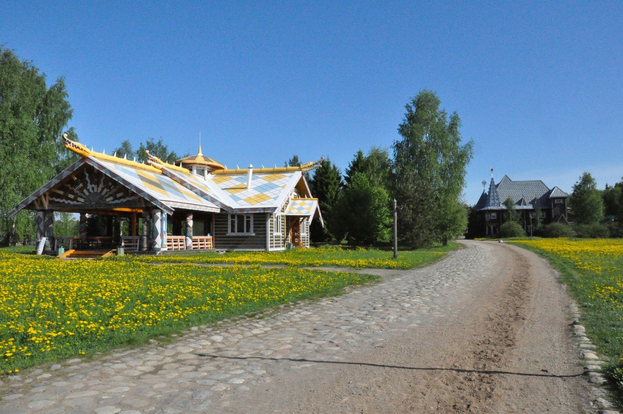 Фото Удивительная деревня Мандроги