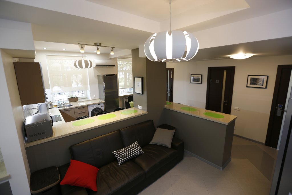 Фото Бренсон