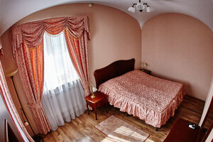 Diveevskaya Sloboda (selo Diveyevo, Blagoveshchenskaya ploshchad, 1), hotel