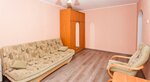 Apartamenty na 9-ogo Aprelya (9 Aprelya Street, 70), short-term housing rental
