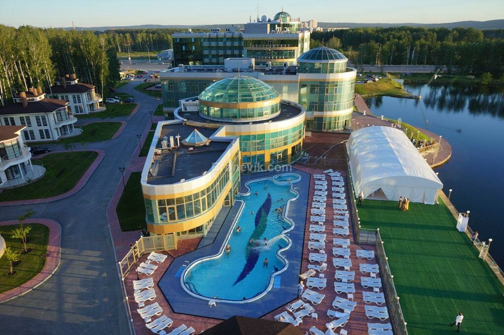 Мерседес кольцовский тракт