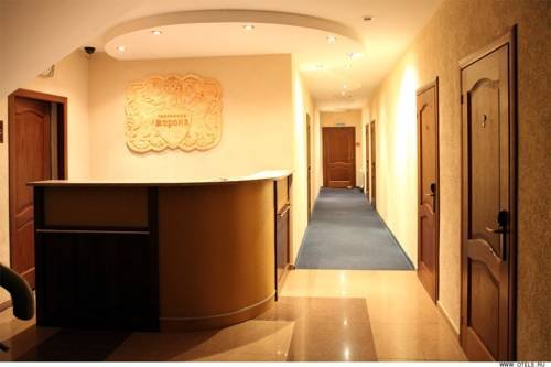 Фото Монест