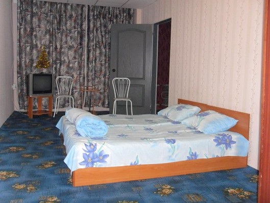 Фото отеля 2