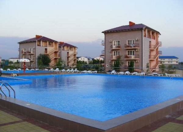 Гостиница Нико в Витязево