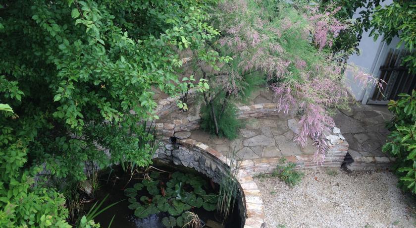 Фото Славия